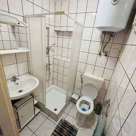 Tisza-tavi Kucko Apartment *